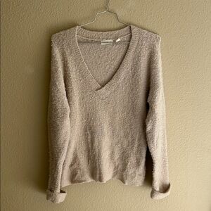 Elegant Beige V-Neck Sweater